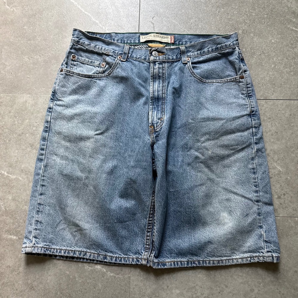 Y2K Levi's 569 Loose Straight Denim Shorts Size 36